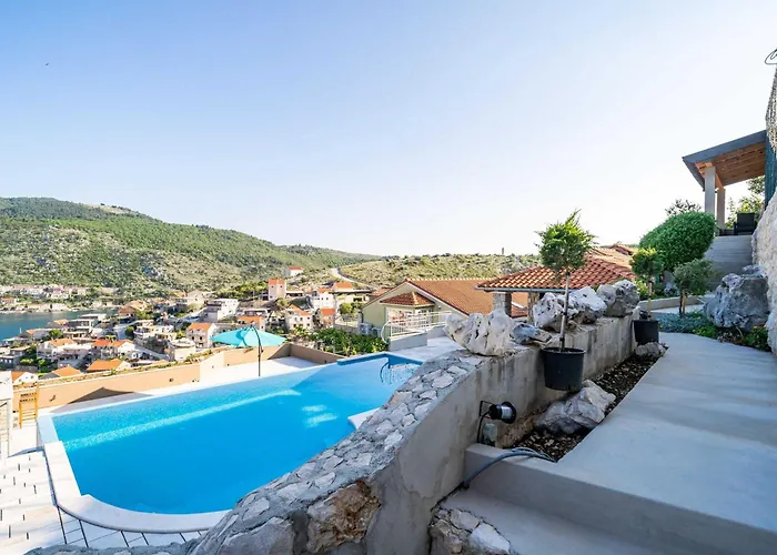 Apartments Villa Arcadia